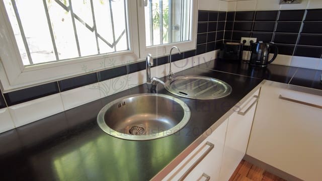 3 soveværelse Finca/Landehus til salg i Sax med swimmingpool garage - € 299.950 (Ref: 9928472)