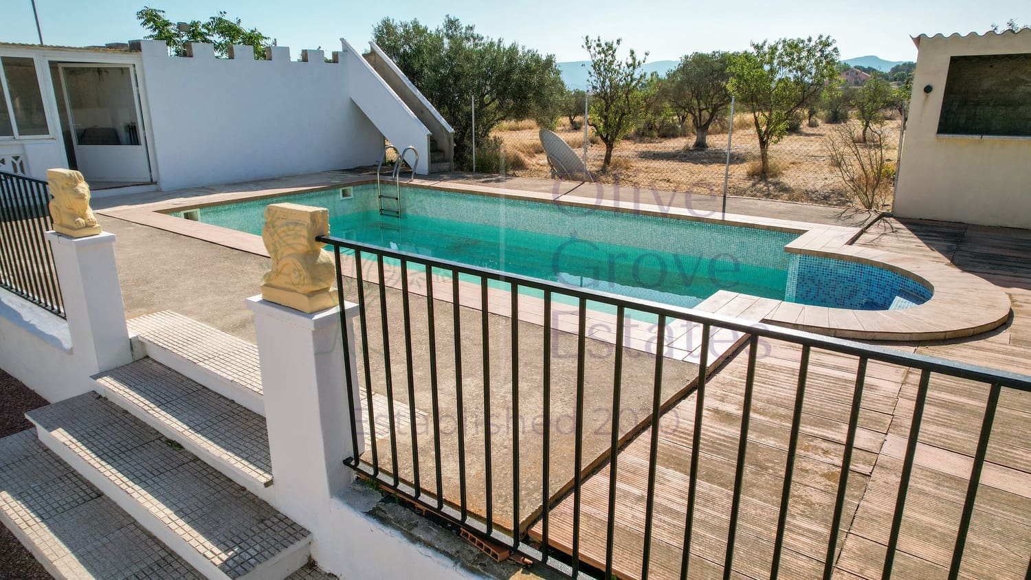3 bedroom Finca/Country House for sale in Sax with pool garage - € 299,950 (Ref: 9928472)