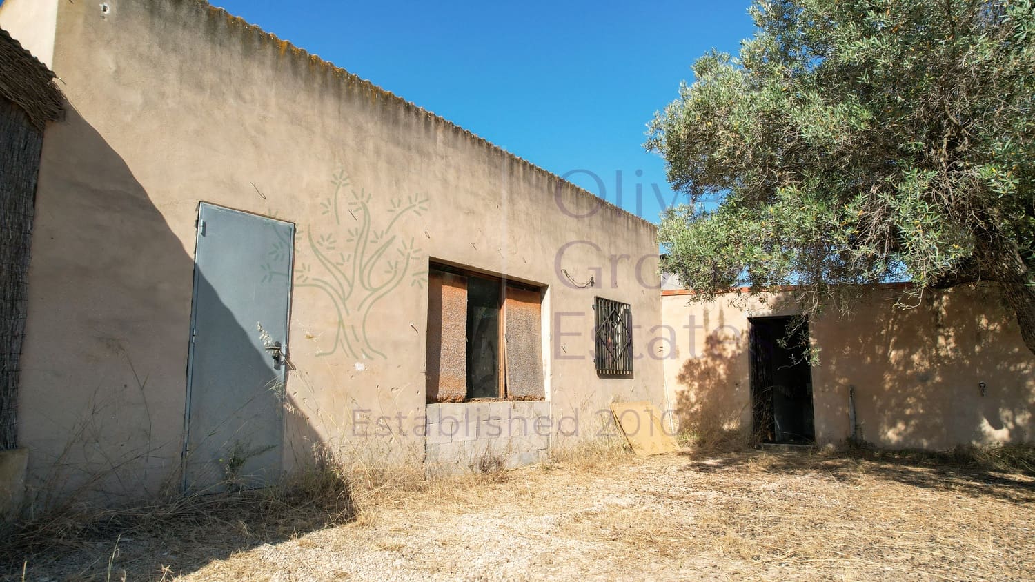 3 bedroom Finca/Country House for sale in Sax with pool garage - € 299,950 (Ref: 9928472)