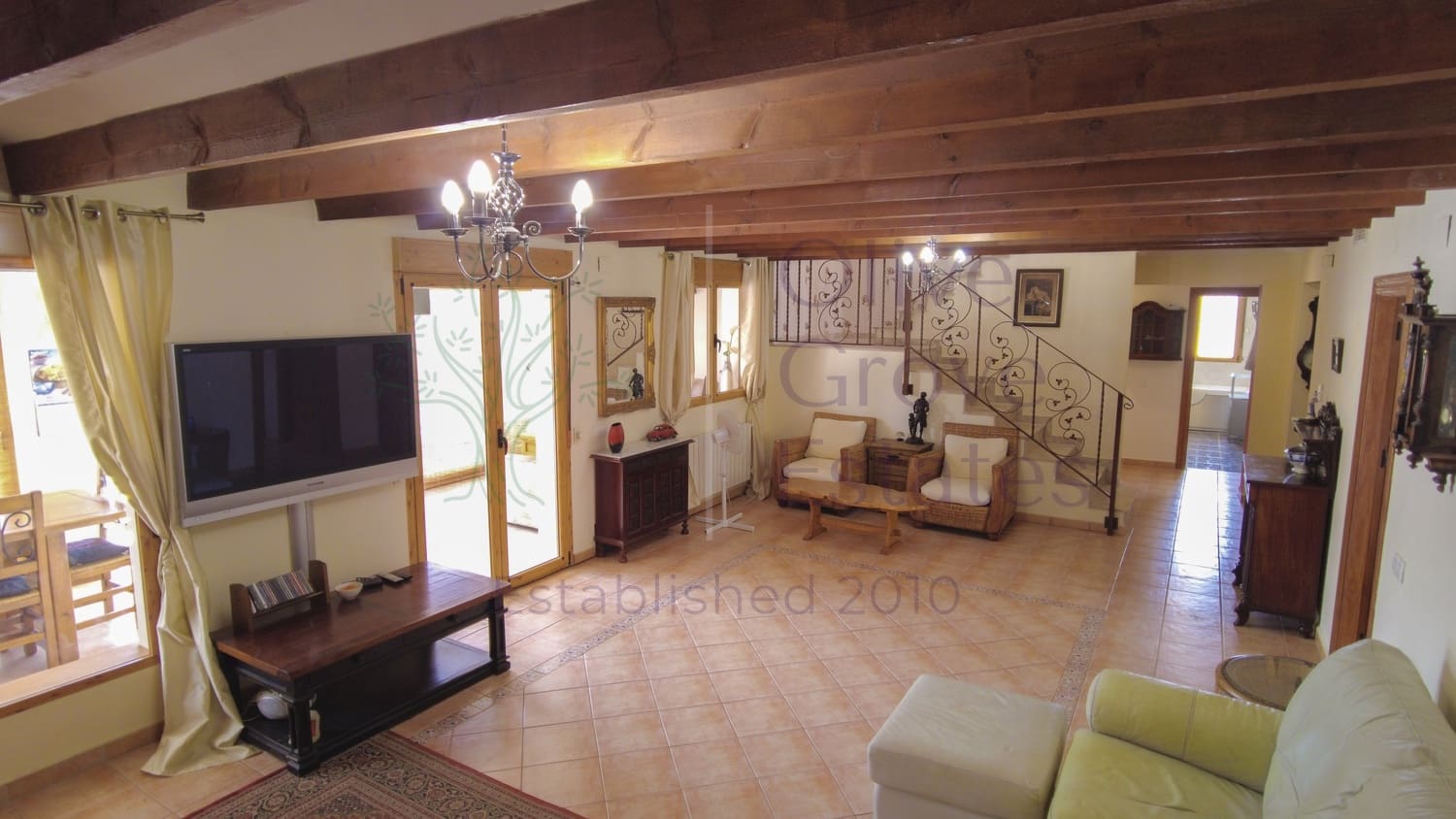 6 bedroom Villa for sale in Salinas with pool garage - € 595,000 (Ref: 9965931)