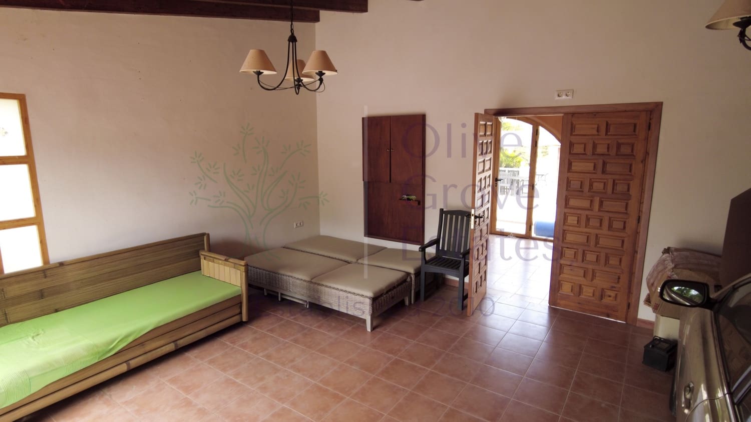 6 bedroom Villa for sale in Salinas with pool garage - € 595,000 (Ref: 9965931)