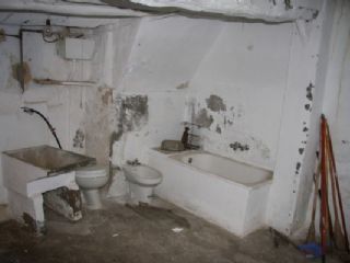 4 soveværelse Byhus til salg i Busquistar - € 59.000 (Ref: 1076300)