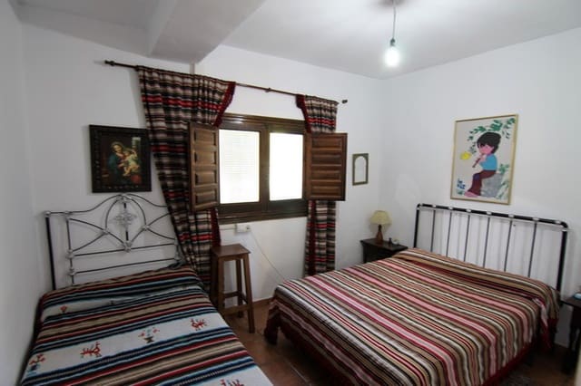 3 soveværelse Finca/Landehus til salg i Mecina-Fondales, La Taha med swimmingpool - € 215.000 (Ref: 4290668)