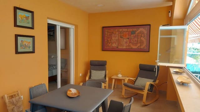 2 sypialnia Apartament przy plaży do wynajęcia w Cala Marqués, Vera z basenem garażem - 950 € (Ref: 10026884)