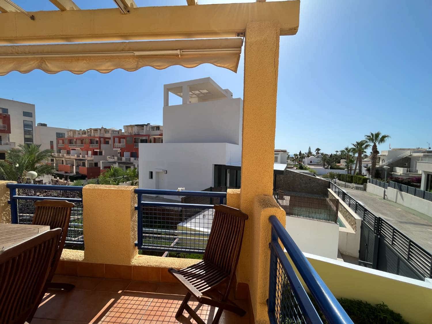 2 bedroom Beach Apartment for holiday rental in Puerto del Rey with pool garage - € 700 (Ref: 7886915)