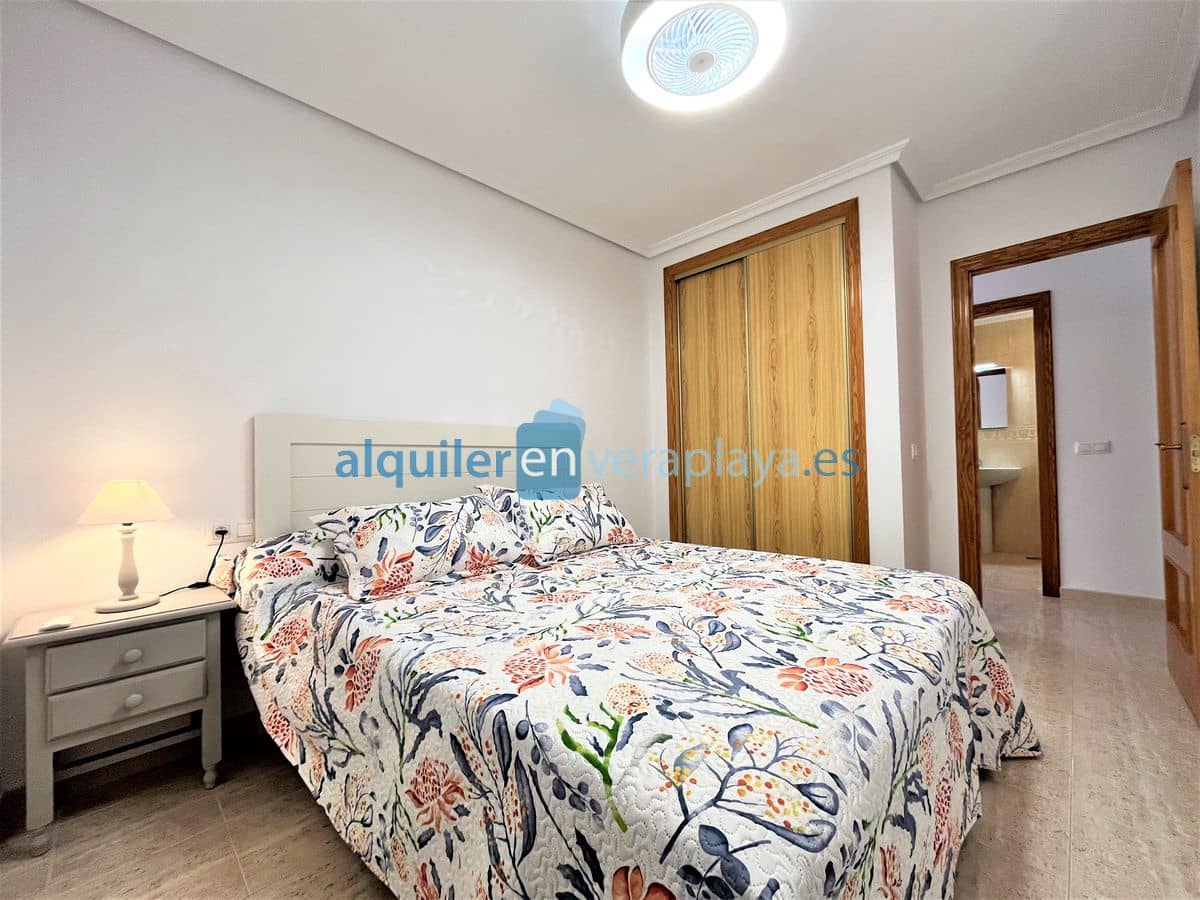 2 slaapkamer Penthouse voor vakantieverhuur in Vera met zwembad garage - € 700 (Ref: 8646935)