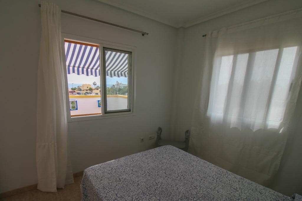 1 slaapkamer Penthouse voor vakantieverhuur in Vera met zwembad garage - € 651 (Ref: 8646940)