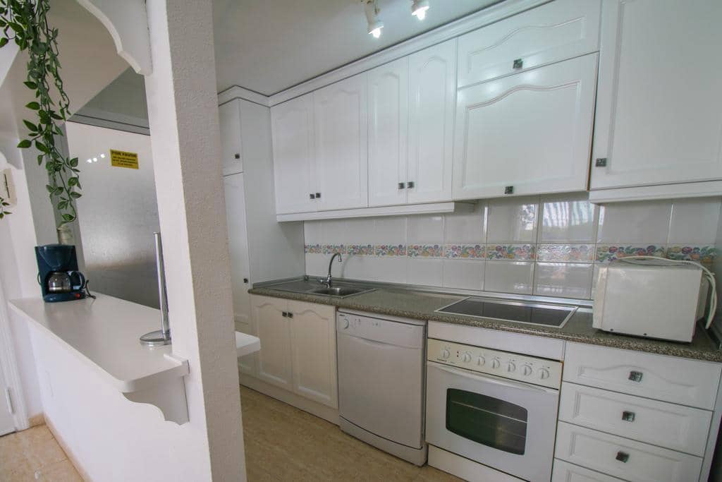 1 slaapkamer Penthouse voor vakantieverhuur in Vera met zwembad garage - € 651 (Ref: 8646940)