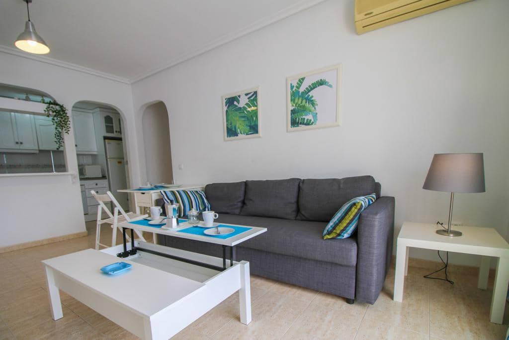 1 slaapkamer Penthouse voor vakantieverhuur in Vera met zwembad garage - € 651 (Ref: 8646940)