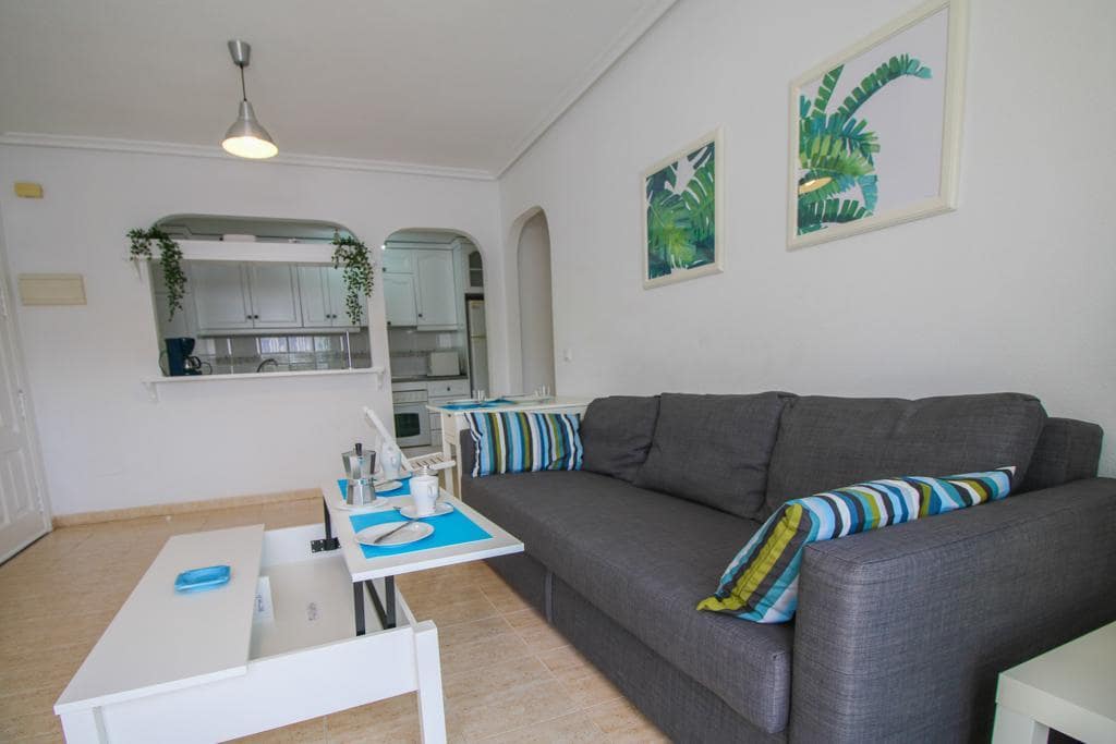 1 slaapkamer Penthouse voor vakantieverhuur in Vera met zwembad garage - € 651 (Ref: 8646940)