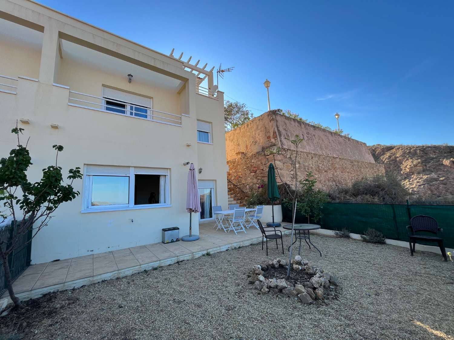 2 bedroom Flat for rent in Bedar with pool garage - € 550 (Ref: 8646948)