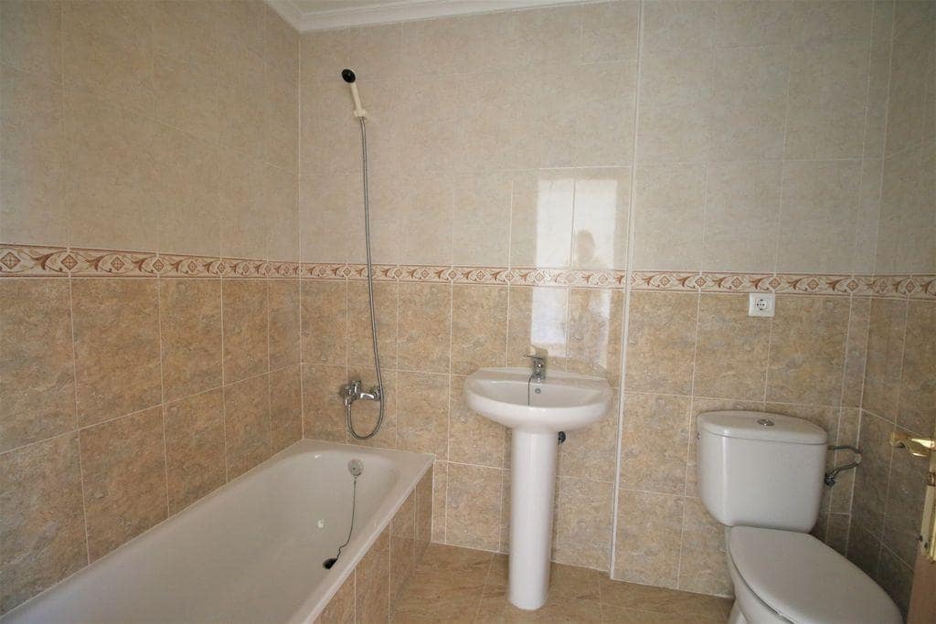 2 sypialnia Penthouse do wynajęcia w Palomares z basenem - 600 € (Ref: 8646960)