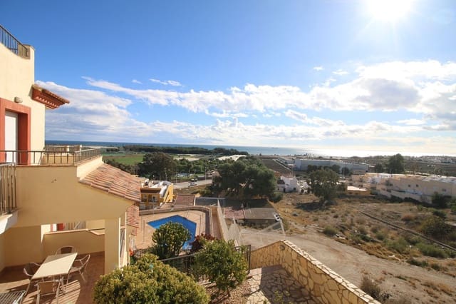 2 chambre Appartement à vendre à Cuevas del Almanzora avec piscine garage - 145 000 € (Ref: 8656341)