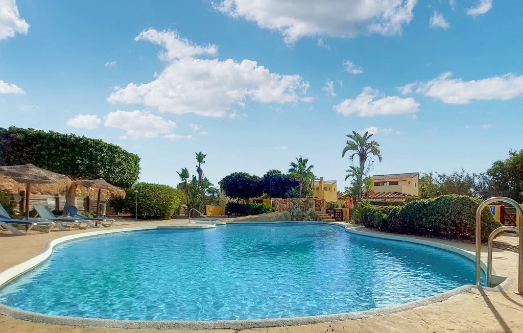 4 soveværelse Villa til salg i Cuevas del Almanzora med swimmingpool garage - € 420.000 (Ref: 8708043)