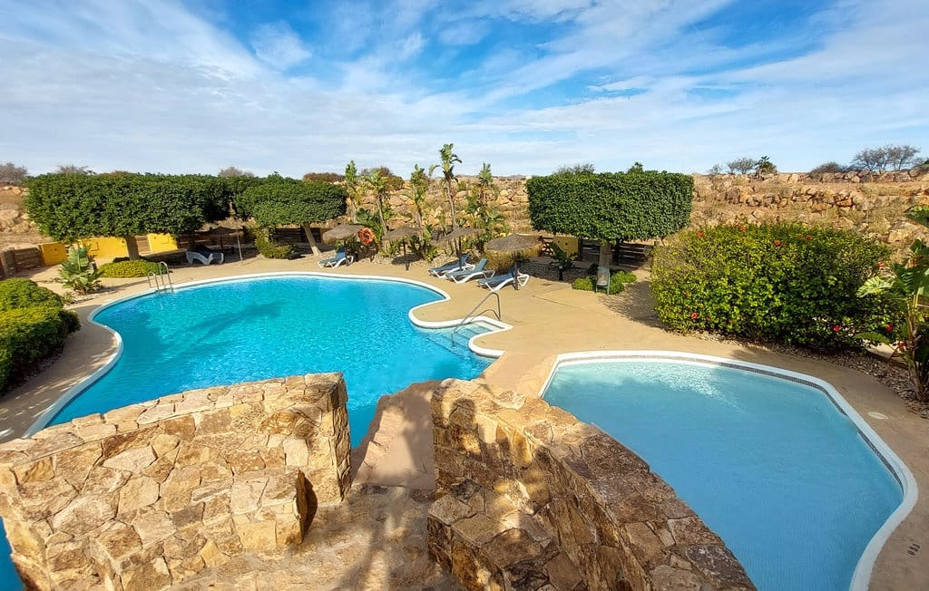 4 soveværelse Villa til salg i Cuevas del Almanzora med swimmingpool garage - € 420.000 (Ref: 8708043)