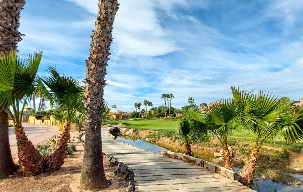 4 soveværelse Villa til salg i Cuevas del Almanzora med swimmingpool garage - € 420.000 (Ref: 8708043)