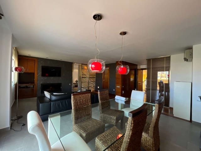 2 soveværelse Strandlejlighed til salg i Puerto del Rey, Vera med swimmingpool garage - € 199.000 (Ref: 8708044)