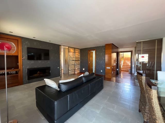 2 soveværelse Strandlejlighed til salg i Puerto del Rey, Vera med swimmingpool garage - € 199.000 (Ref: 8708044)