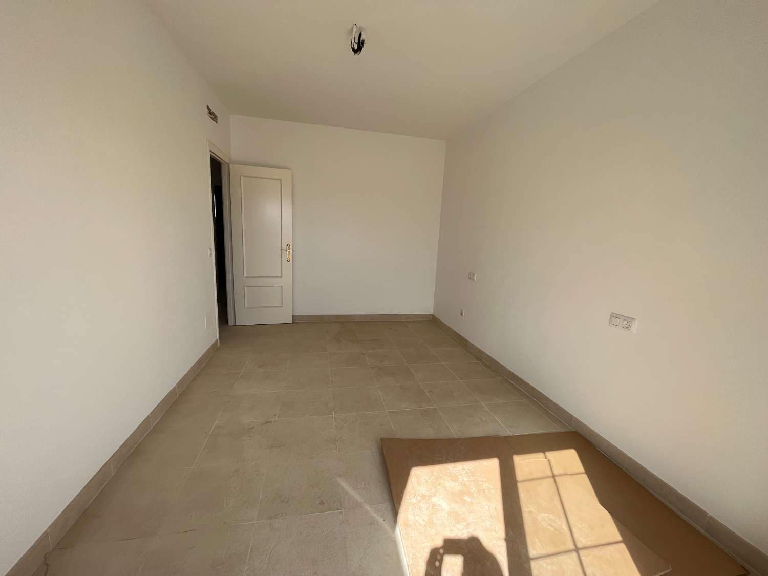 4 sovrum Lägenhet att hyra i Palomares med garage - 800 € (Ref: 8884040)