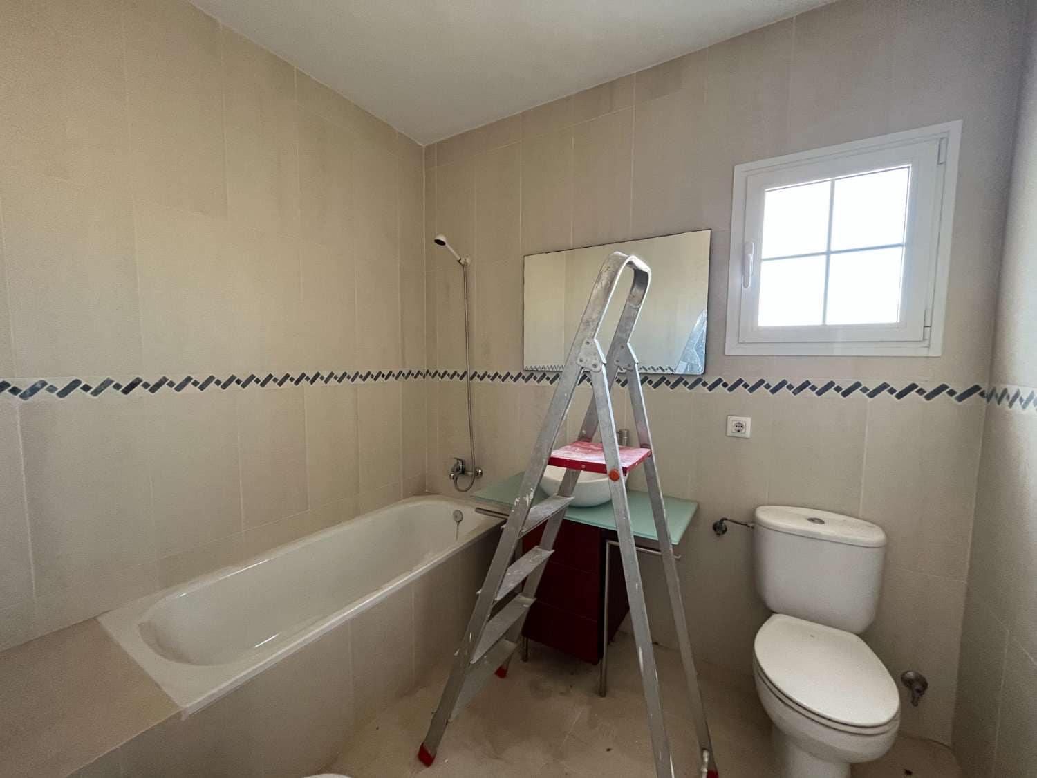 4 sovrum Lägenhet att hyra i Palomares med garage - 800 € (Ref: 8884040)