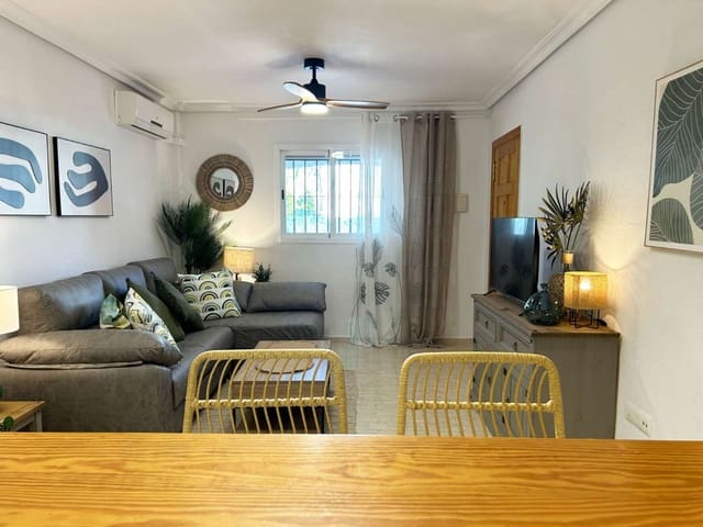 2 camera da letto Appartamento sulla Spiaggia da affitare come casa vacanza in El Playazo, Vera con piscina garage - 455 € (Rif: 8907312)