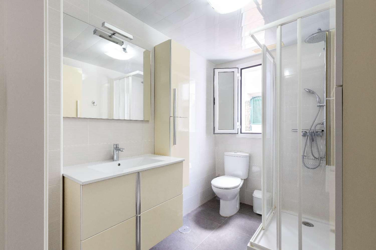 3 camera da letto Appartamento sulla Spiaggia da affittare in Puerto del Rey con piscina garage - 850 € (Rif: 8915143)