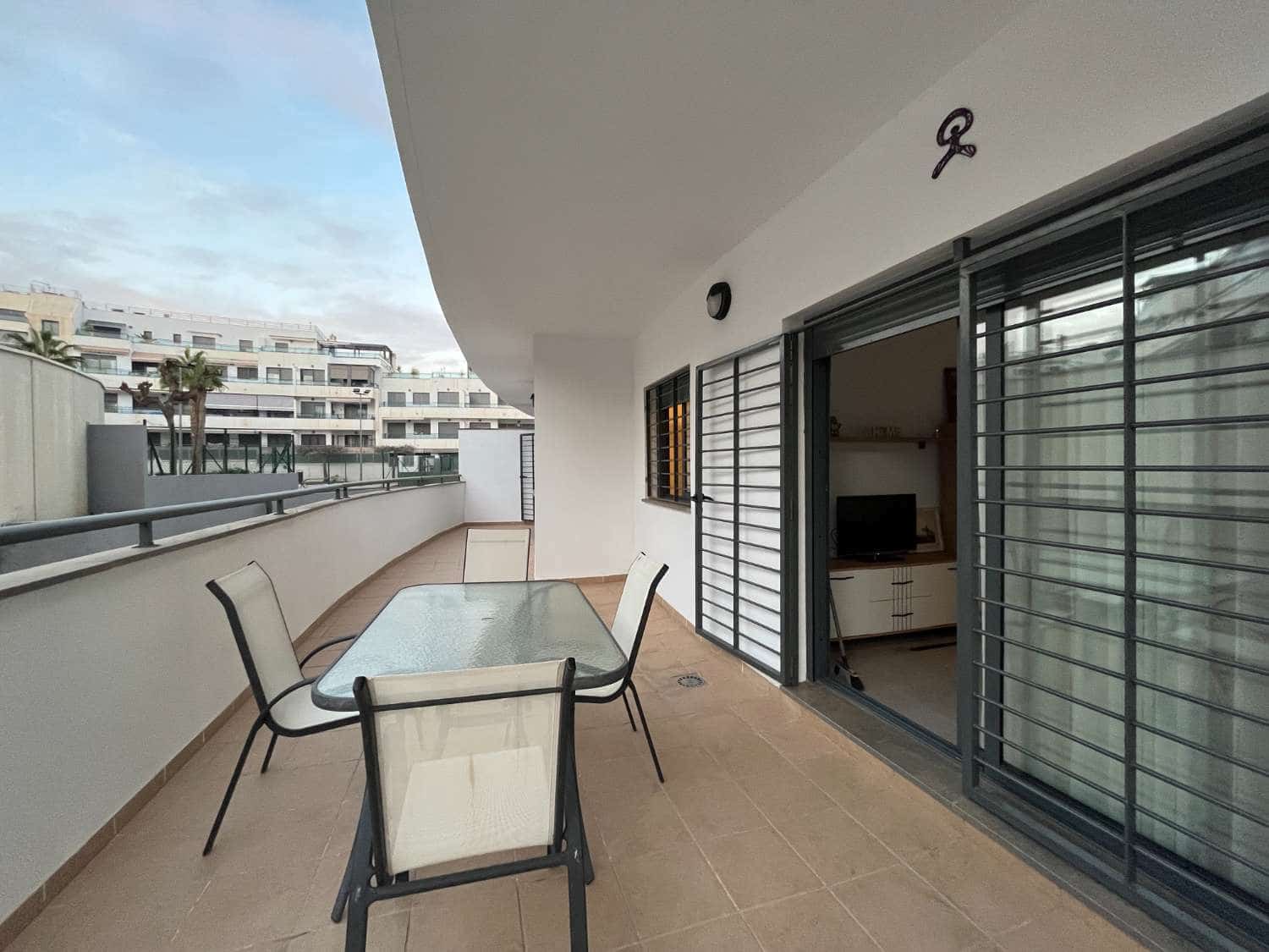 3 camera da letto Appartamento sulla Spiaggia da affittare in Garrucha con piscina - 5.400 € (Rif: 8923692)