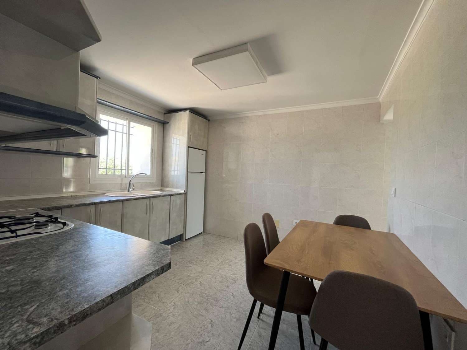 4 soverom Finca/Herregård til leie i Cuevas del Almanzora med garasje - € 900 (Ref: 9104332)