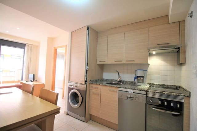 2 bedroom Beach Apartment for holiday rental in Puerto del Rey, Vera with pool - € 700 (Ref: 9126627)