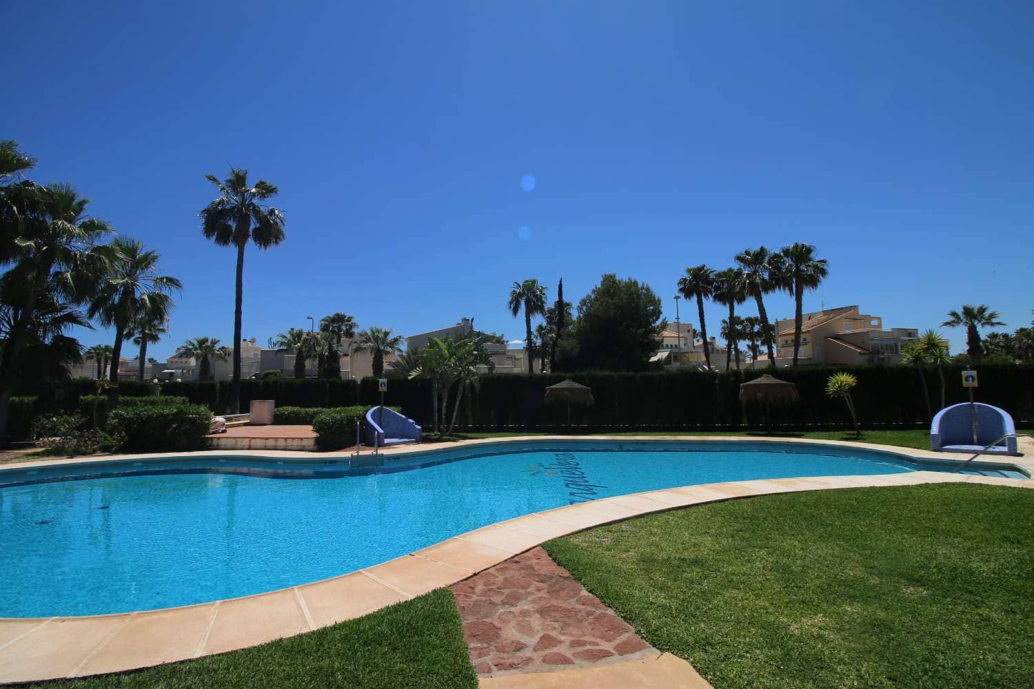   2 soveværelse   ferieStrandlejlighed i Vera   med   swimmingpool   - € 560 (Ref: 9162081)