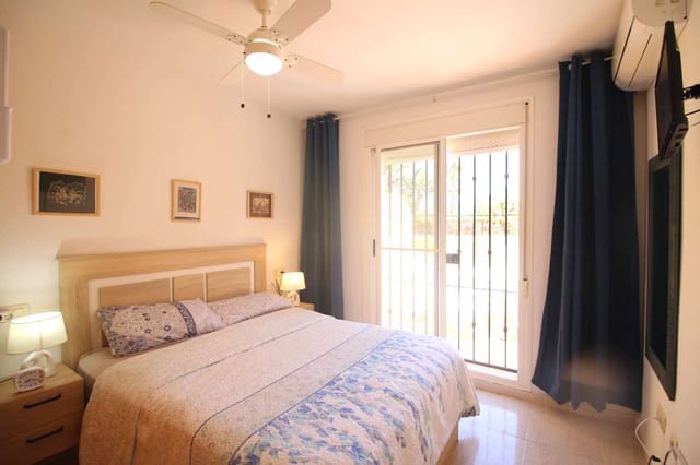   2 soveværelse   ferieStrandlejlighed i El Playazo, Vera med   swimmingpool   - € 560 (Ref: 9162081)