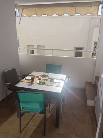 2 makuuhuone Ranta-asunto vuokrattavana paikassa Garrucha mukana uima-altaan 
autotalli - 650 € (Ref: 9256817)