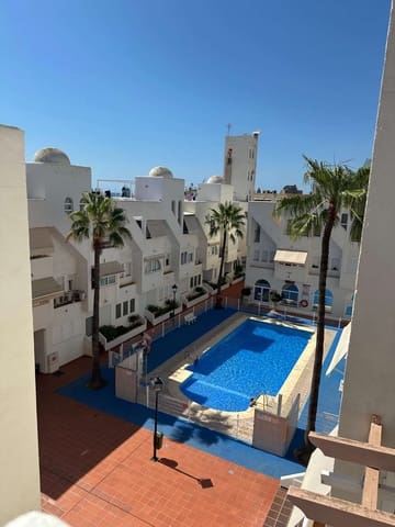 2 makuuhuone Ranta-asunto vuokrattavana paikassa Garrucha mukana uima-altaan 
autotalli - 650 € (Ref: 9256817)