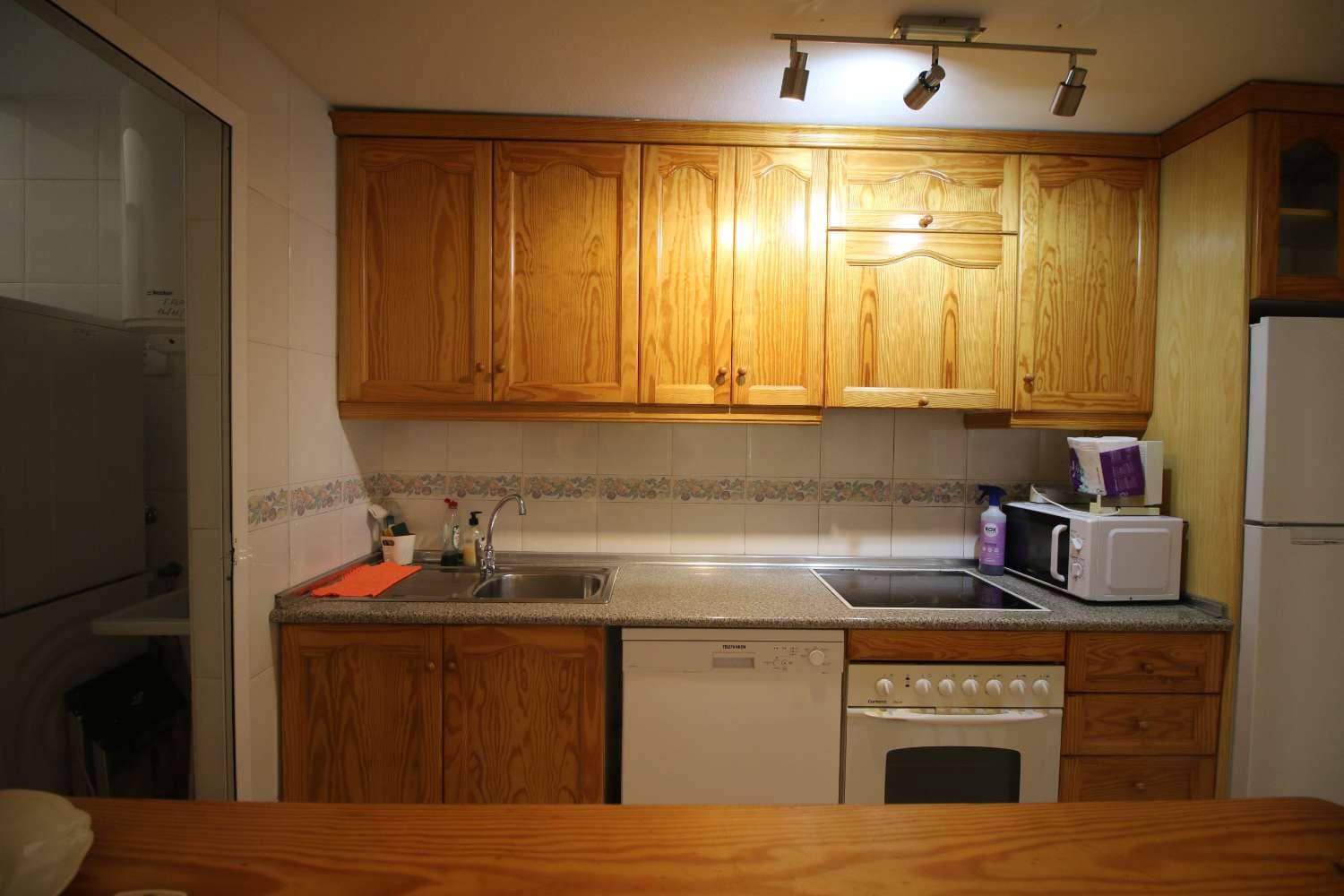 2 bedroom Beach Apartment for rent in Vera with pool garage - € 700 (Ref: 9256818)