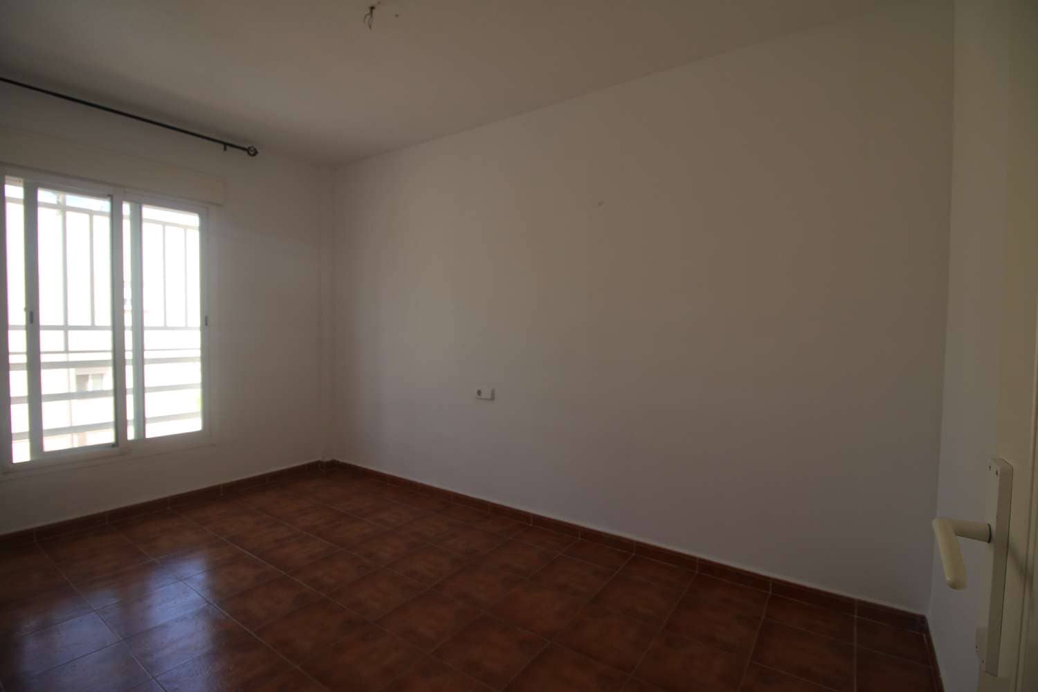 2 soverom Strandleiligheter til salgs i Palomares med svømmebasseng garasje - € 129 900 (Ref: 9294217)