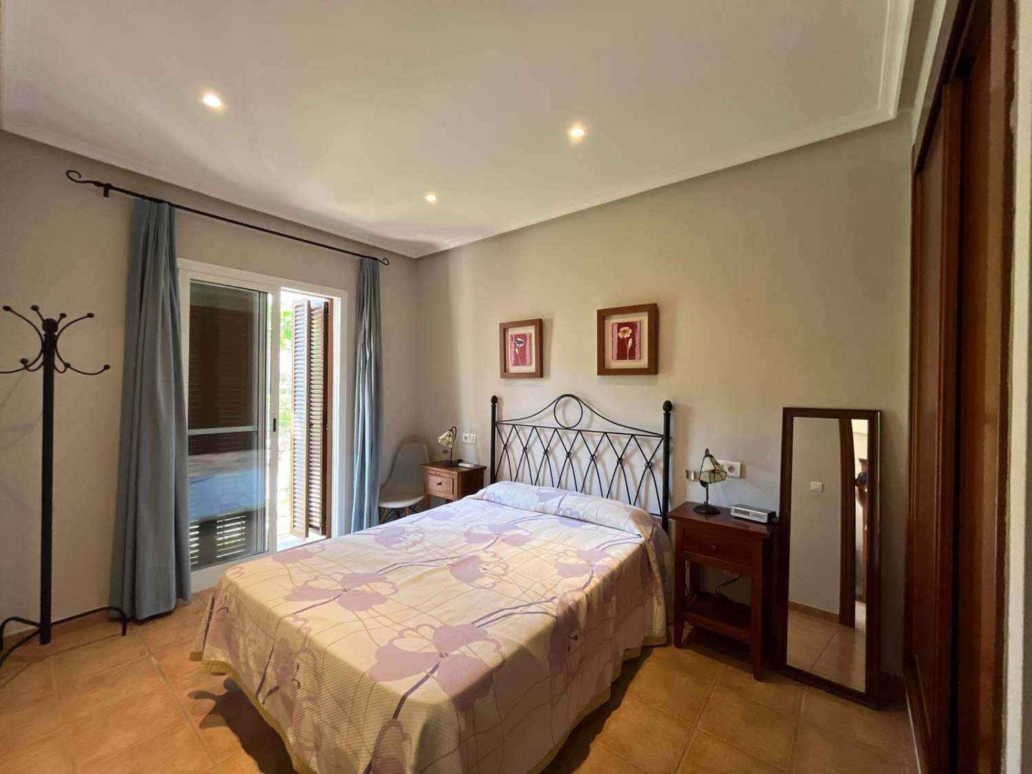 2 bedroom Beach Apartment for sale in Vera with pool garage - € 185,000 (Ref: 9340810)