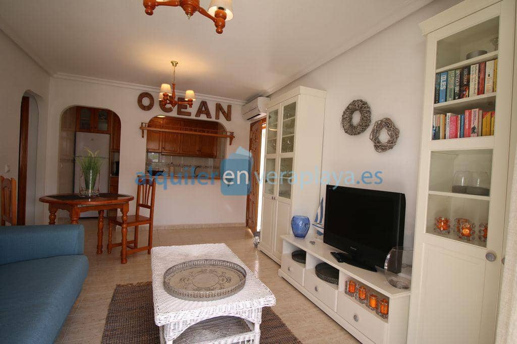 Penthouse de 1 chambre à louer à Vera avec piscine garage - 550 € (Ref: 9347013)