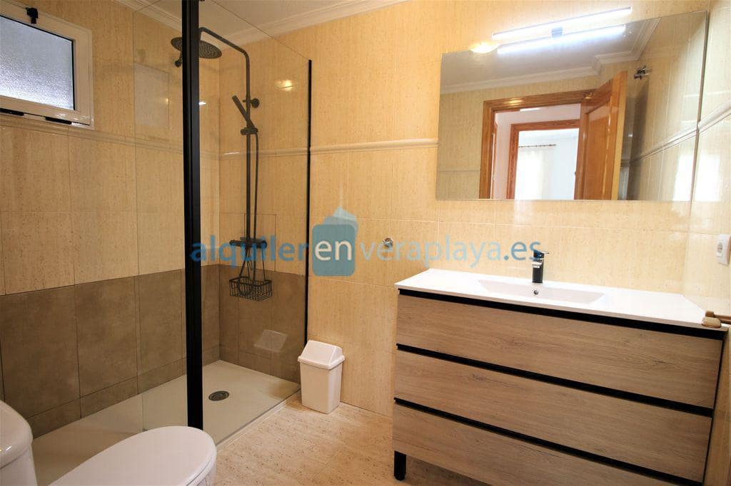 Penthouse de 1 chambre à louer à Vera avec piscine garage - 550 € (Ref: 9347013)