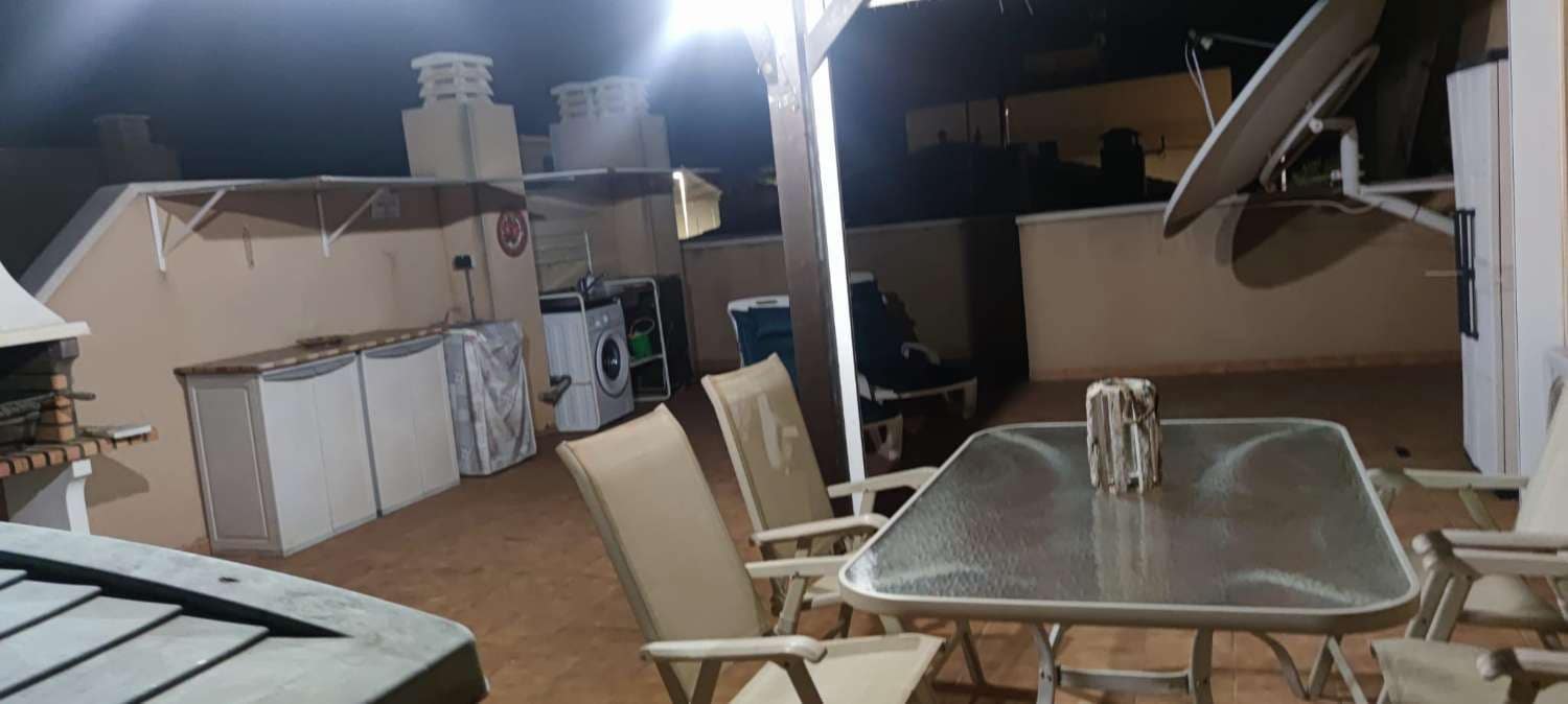 2 sypialnia Apartament przy plaży na kwatery wakacyjne w Palomares z basenem garażem - 455 € (Ref: 9358956)