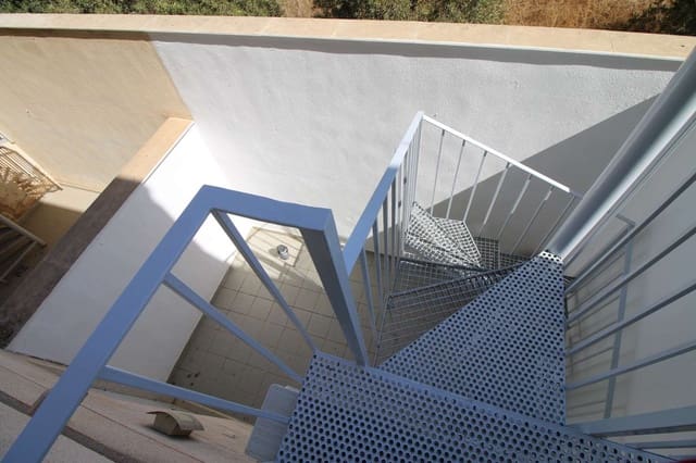 2 slaapkamer Strandappartement te koop in Palomares, Cuevas del Almanzora met zwembad - € 140.000 (Ref: 9362048)