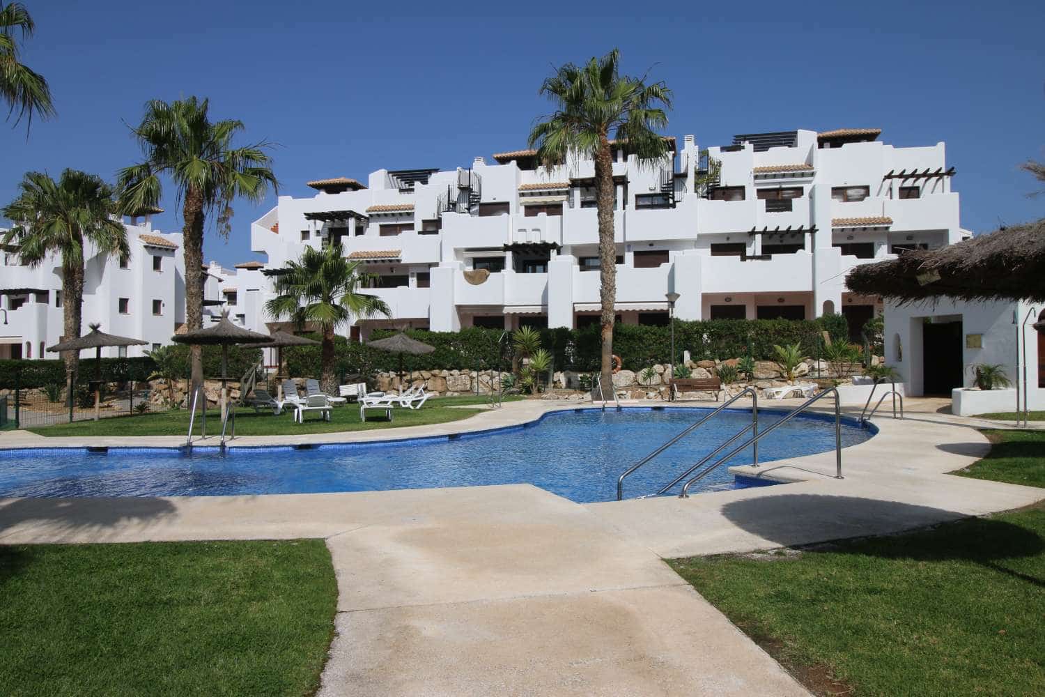 Apartamento Playa de 2 habitaciones en Vera en venta con piscina garaje - 179.000 € (Ref: 9371855)