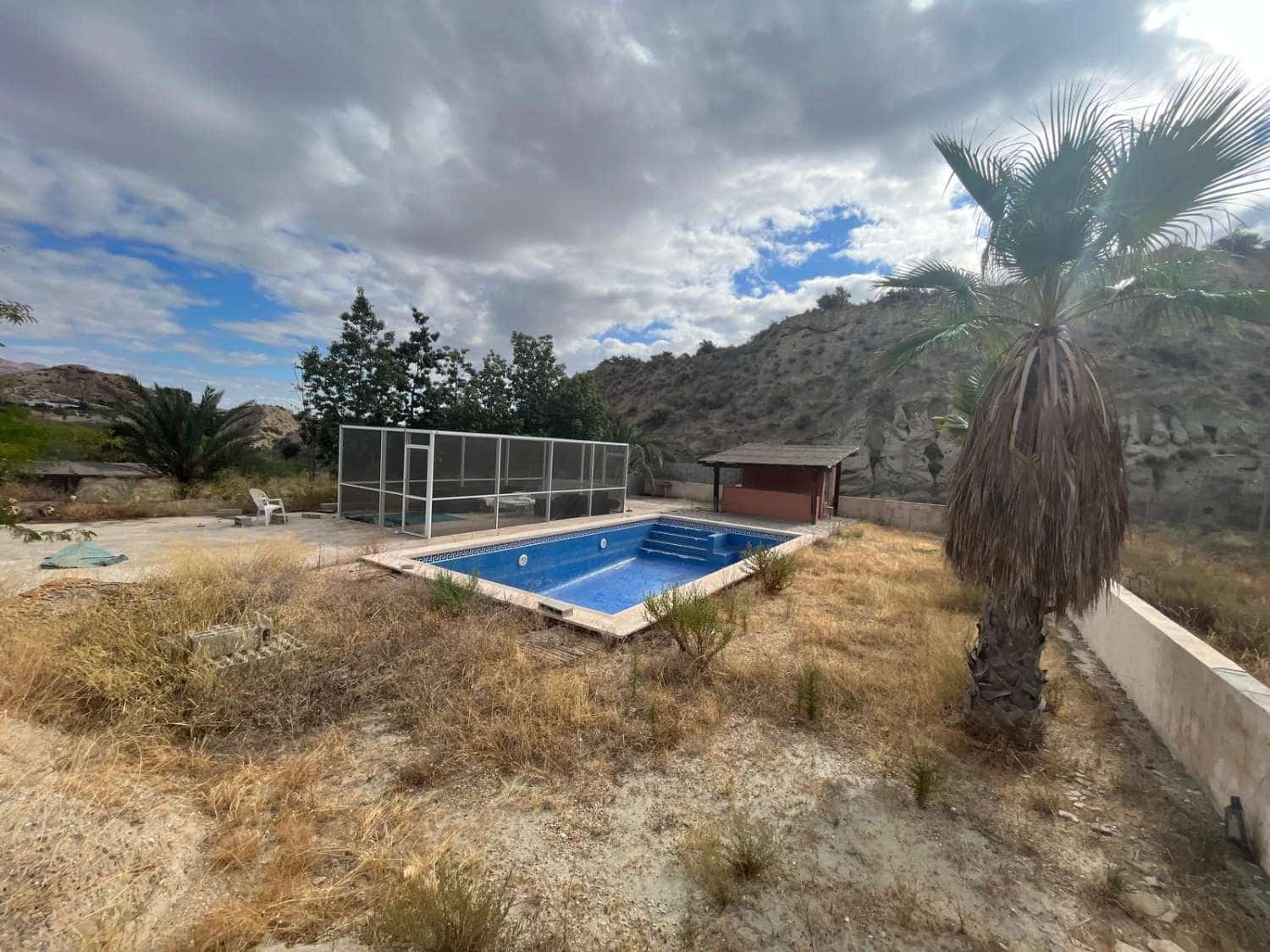 5 makuuhuone Maalaistalo myytävänä paikassa Cuevas del Almanzora mukana uima-altaan - 180 000 € (Ref: 9375033)