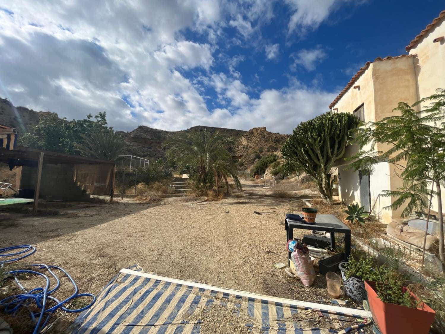 5 makuuhuone Maalaistalo myytävänä paikassa Cuevas del Almanzora mukana uima-altaan - 180 000 € (Ref: 9375033)