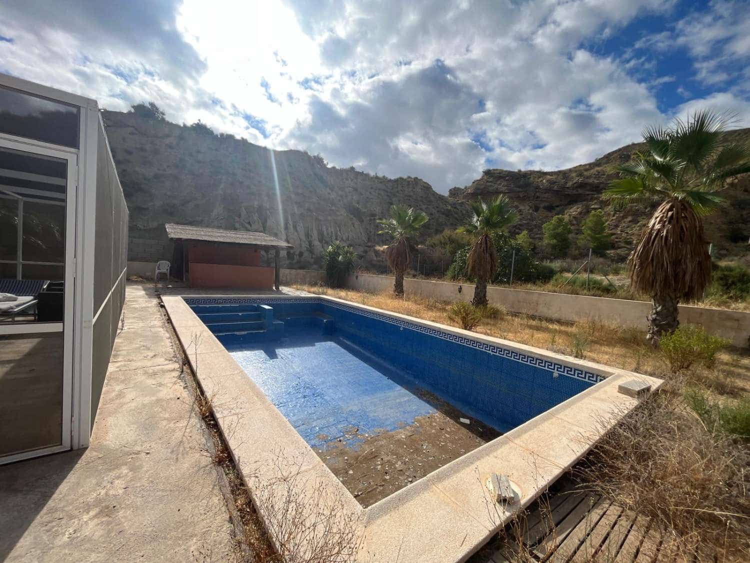 5 makuuhuone Maalaistalo myytävänä paikassa Cuevas del Almanzora mukana uima-altaan - 180 000 € (Ref: 9375033)