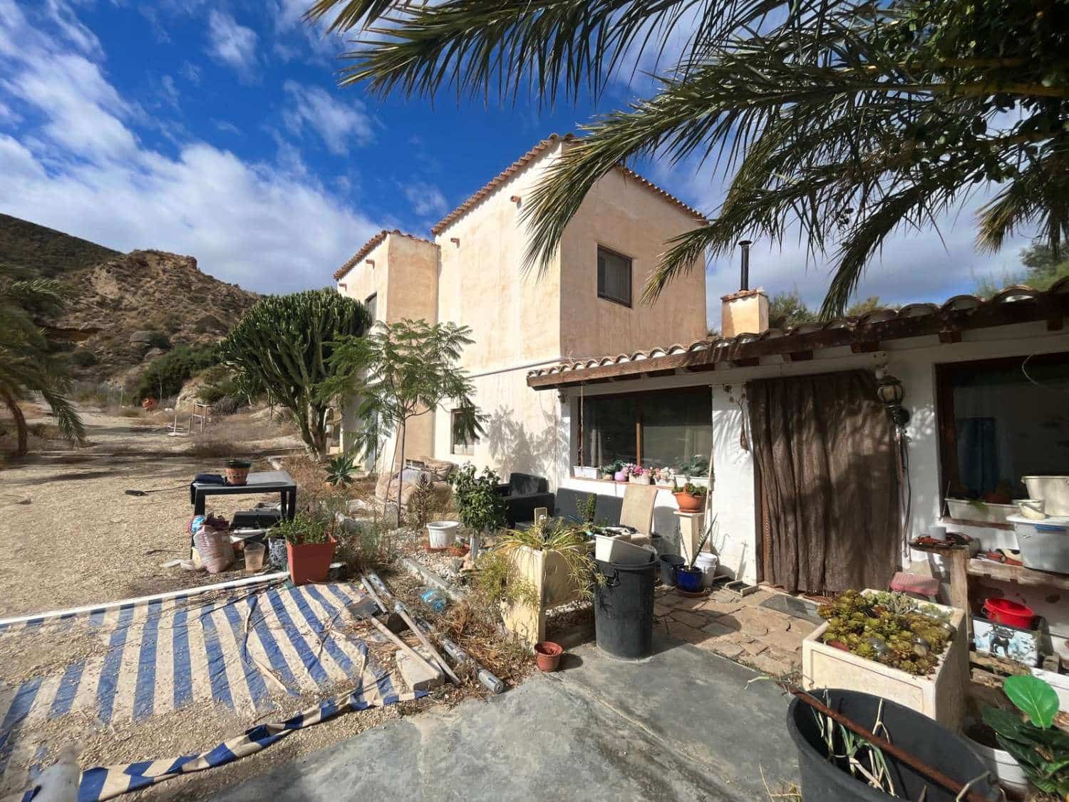 5 makuuhuone Maalaistalo myytävänä paikassa Cuevas del Almanzora mukana uima-altaan - 180 000 € (Ref: 9375033)