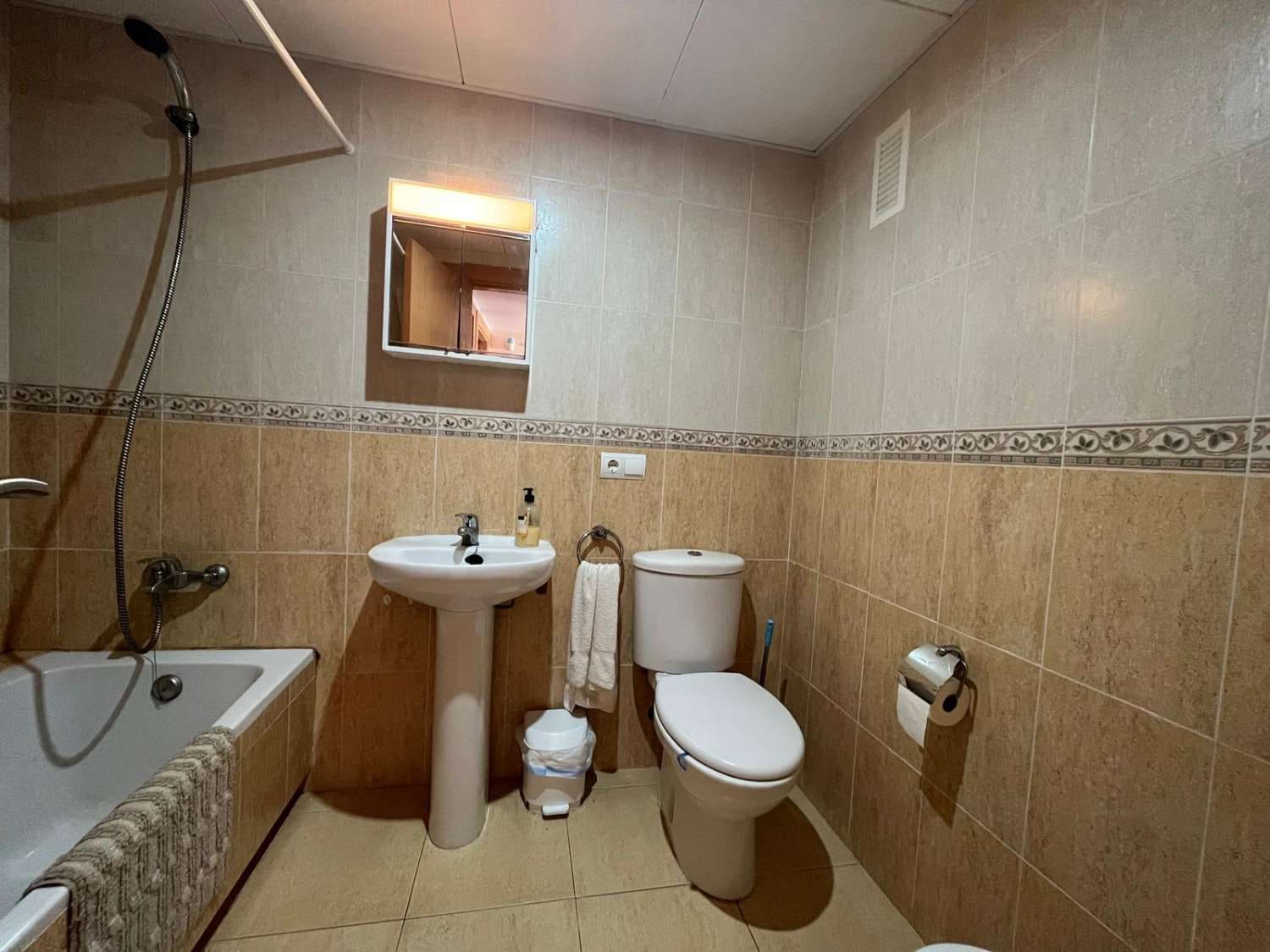 2 Zimmer Strandapartment zu verkaufen in Vera mit Pool Garage - 169.000 € (Ref: 9387632)