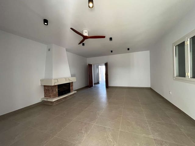 4 camera da letto Villa da affittare in Vera Ciudad, Vera - 1.700 € (Rif: 9403006)