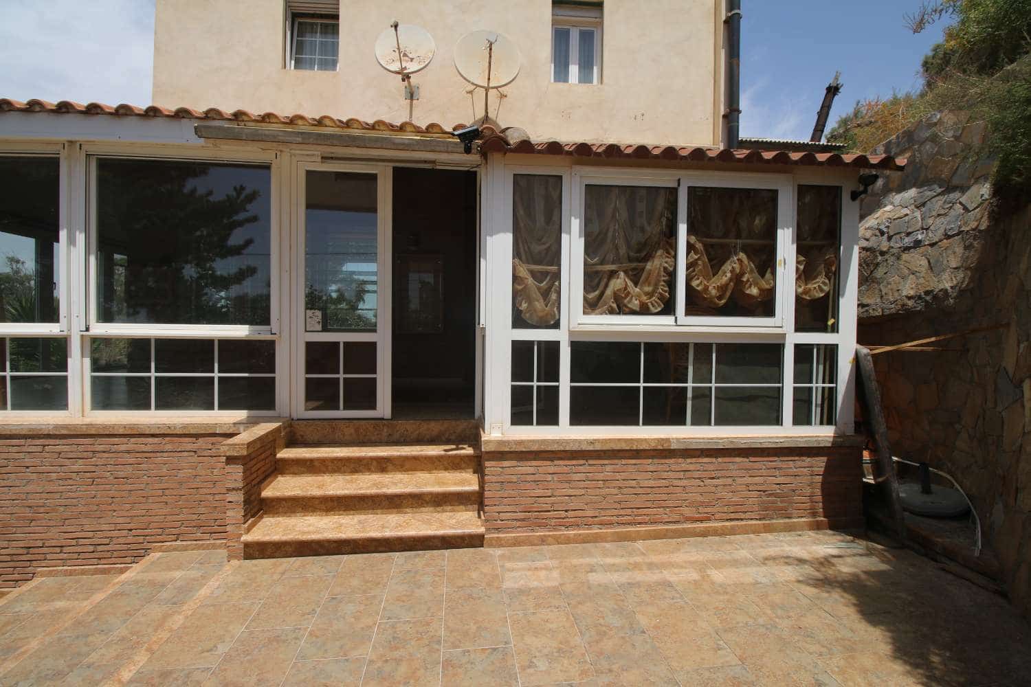 7 Zimmer Villa zu verkaufen in Cuevas del Almanzora mit Pool Garage - 399.000 € (Ref: 9451780)