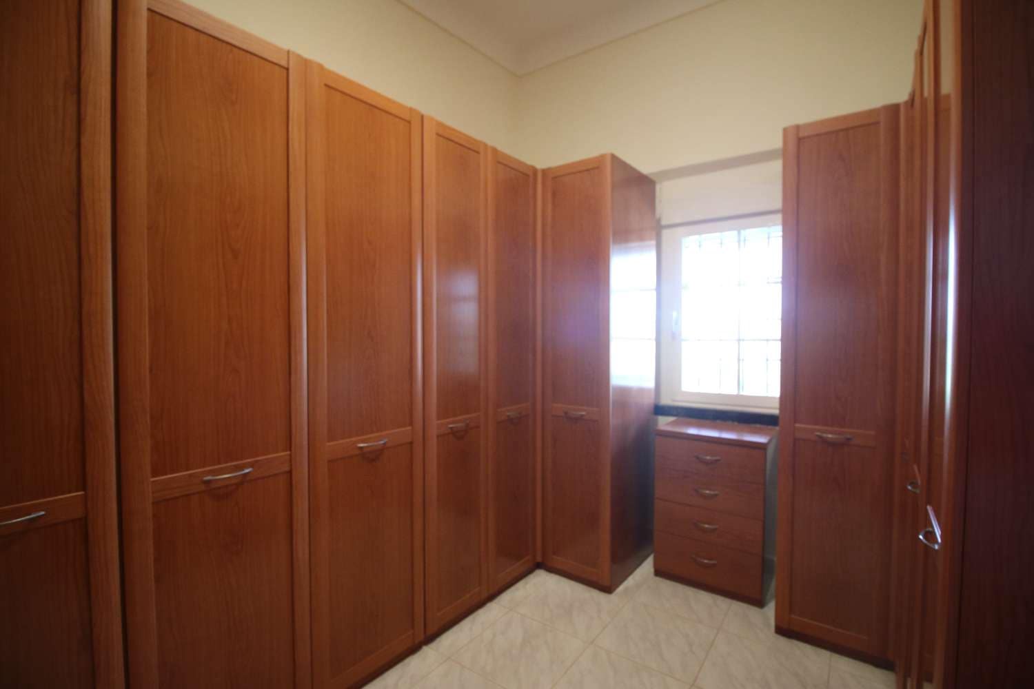 7 Zimmer Villa zu verkaufen in Cuevas del Almanzora mit Pool Garage - 399.000 € (Ref: 9451780)