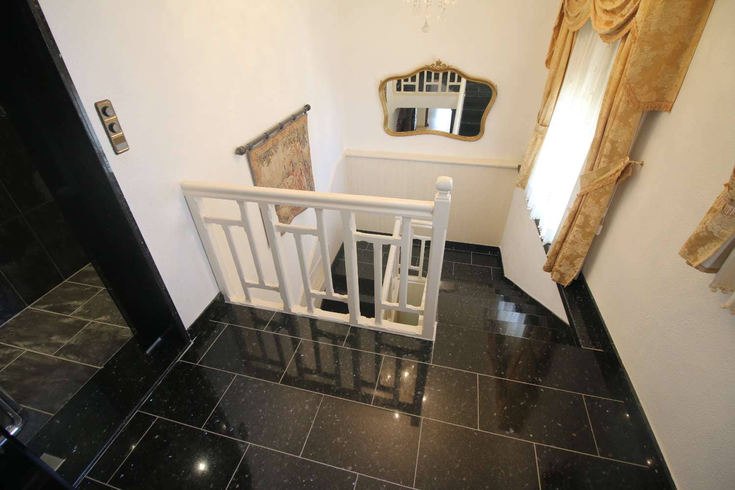 7 Zimmer Villa zu verkaufen in Cuevas del Almanzora mit Pool Garage - 399.000 € (Ref: 9451780)